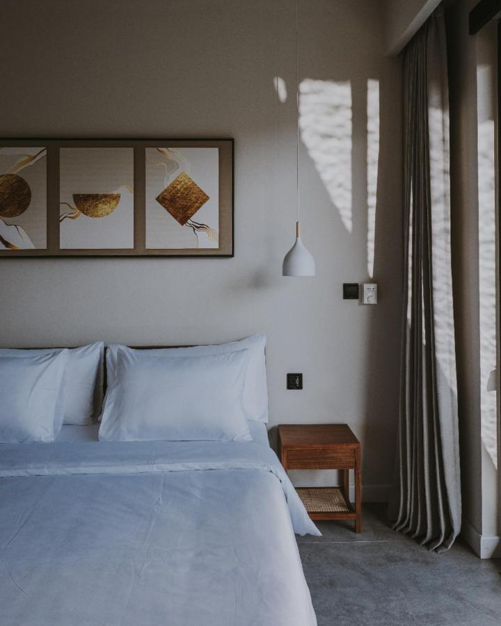 New 4 Bedroom 5 Min Walk To Berawa Beach Enclosed Livng Canggu Eksteriør bilde
