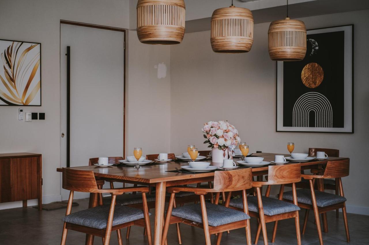New 4 Bedroom 5 Min Walk To Berawa Beach Enclosed Livng Canggu Eksteriør bilde