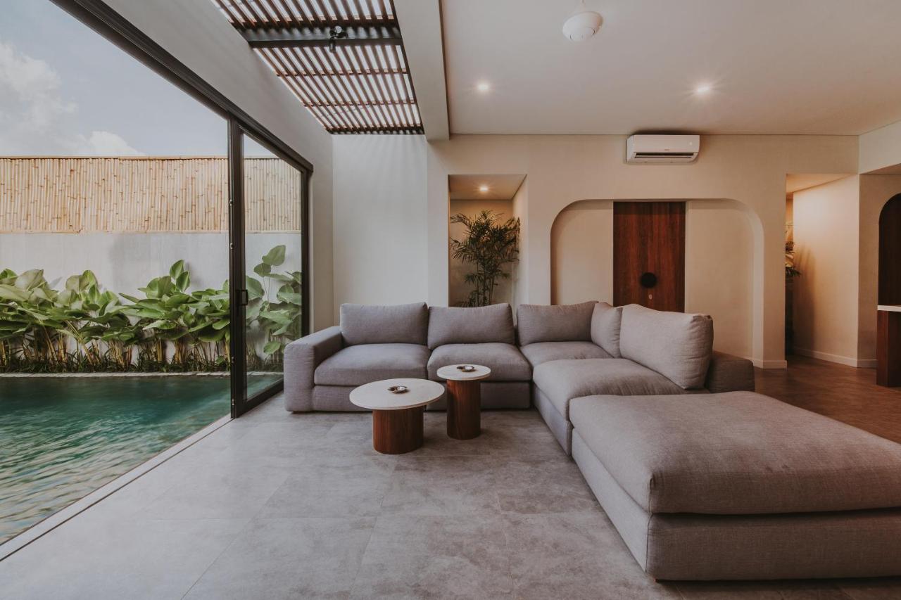 New 4 Bedroom 5 Min Walk To Berawa Beach Enclosed Livng Canggu Eksteriør bilde